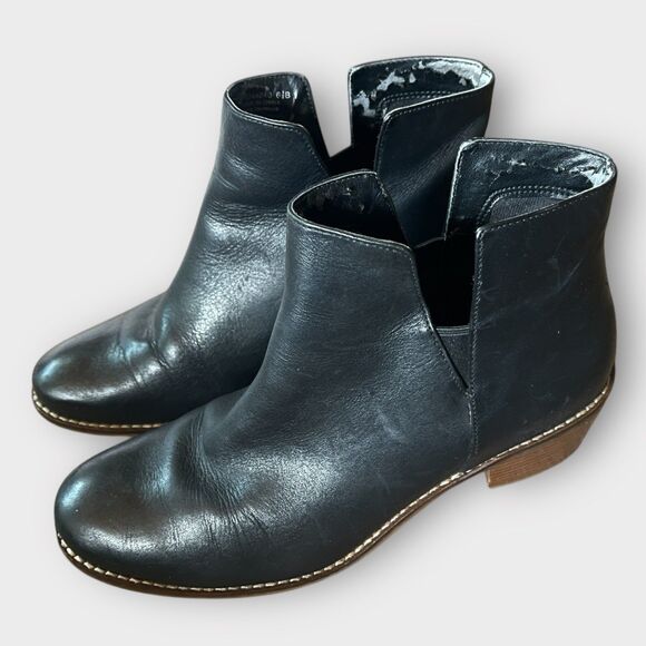 Cole Haan Black Leather Ankle Boots Size 6.5 – Minimalist, Classic, Comfortable - Picture 4 of 6
